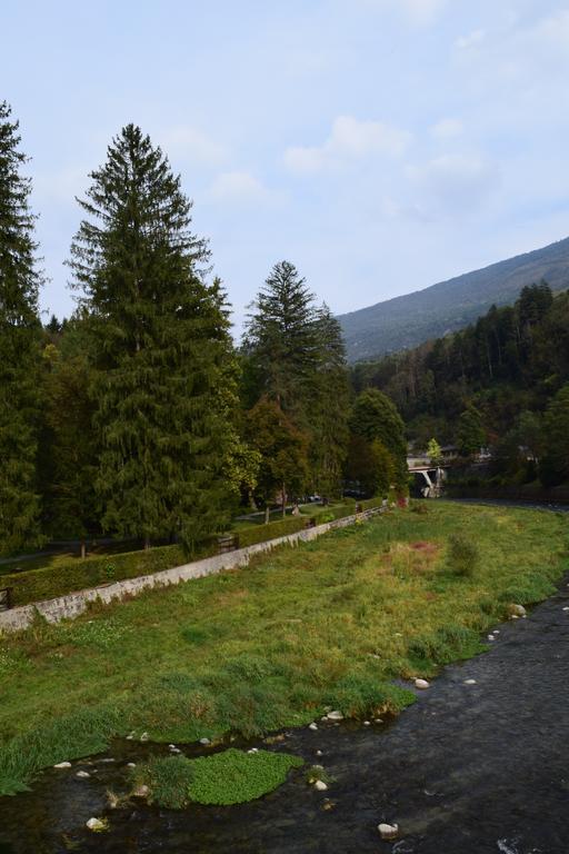Apart Erika Comano Terme Exteriör bild